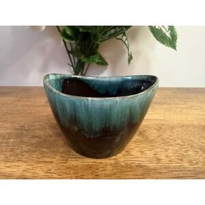 Vintage Blue Mountain Pottery Canada Green Blue Drip Glaze Bowl Mid Century